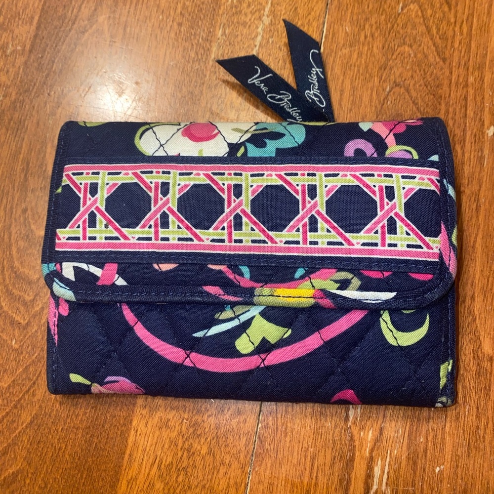 NWOT Vera Bradley wallet